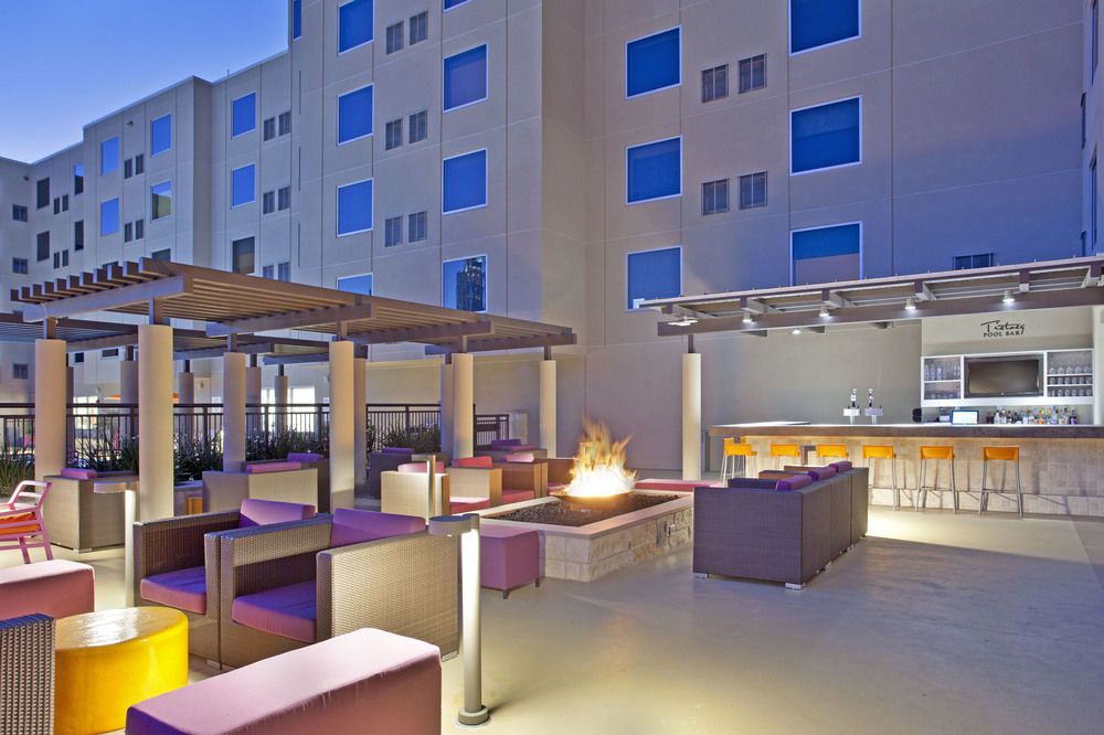 Hotel Indigo Austin Downtown - University By Ihg Екстер'єр фото