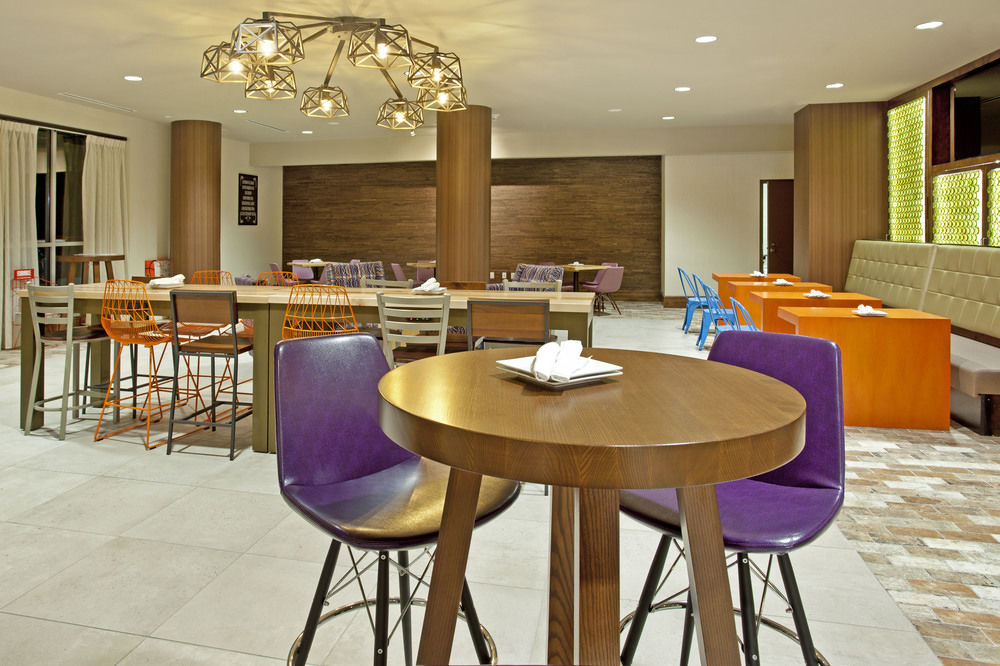 Hotel Indigo Austin Downtown - University By Ihg Екстер'єр фото